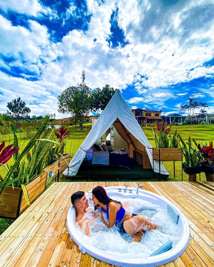 Aw Guatape Glamping Resort Exterior foto