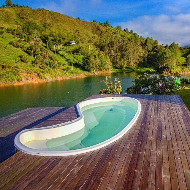 Aw Guatape Glamping Resort Exterior foto